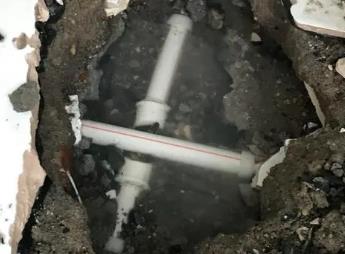 南沙阳台漏水维修公司为您分享楼上楼下漏水怎么处理